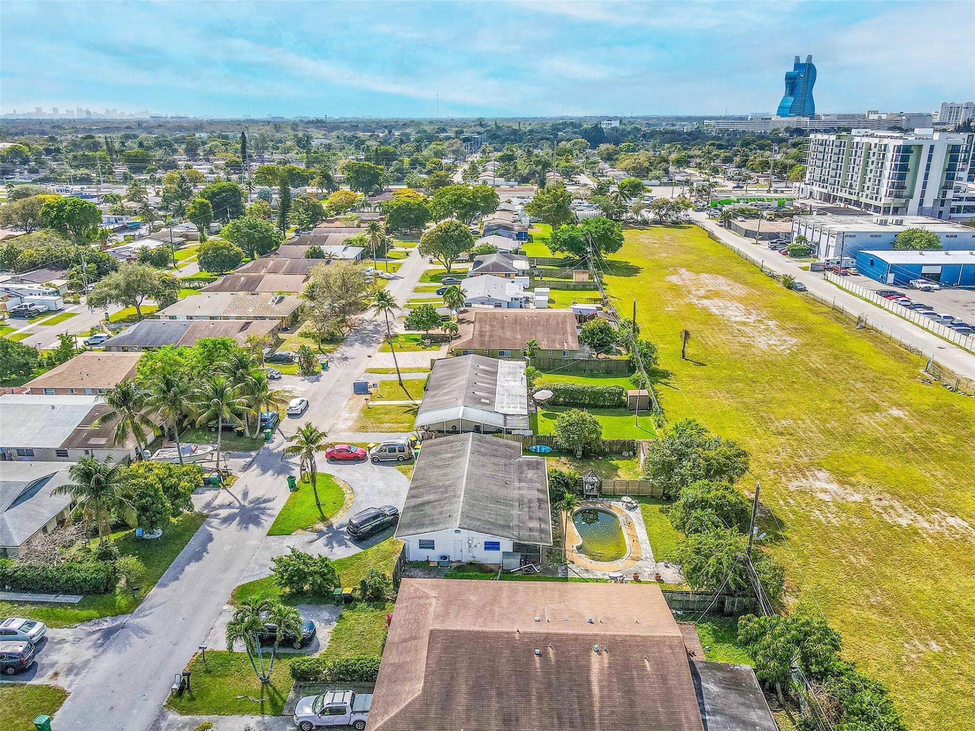 4681 SW 43rd Terrace, Fort Lauderdale, FL 33314 Photo