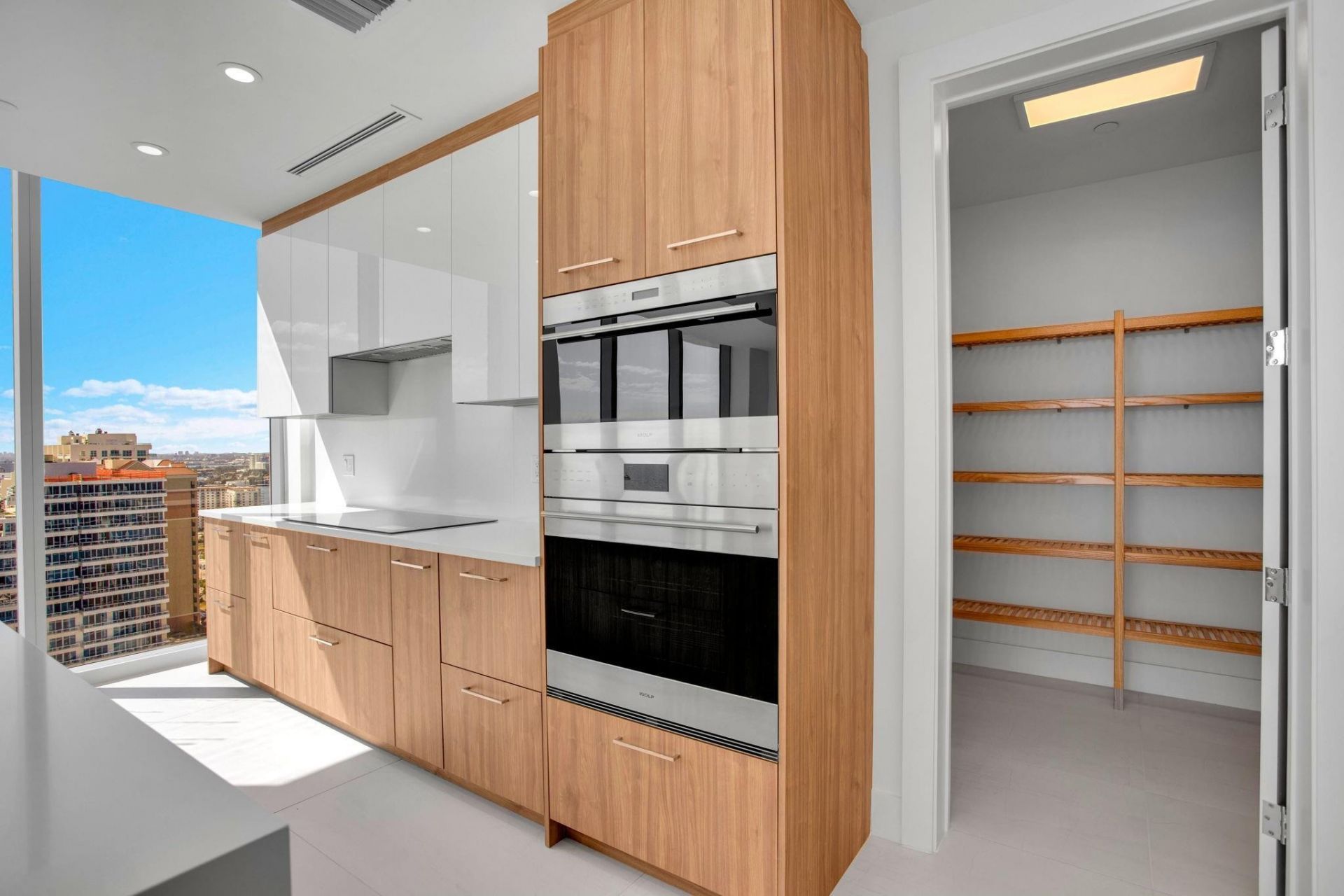 151 N Seabreeze Blv, Unit E-2501, Fort Lauderdale, FL 33304 Photo