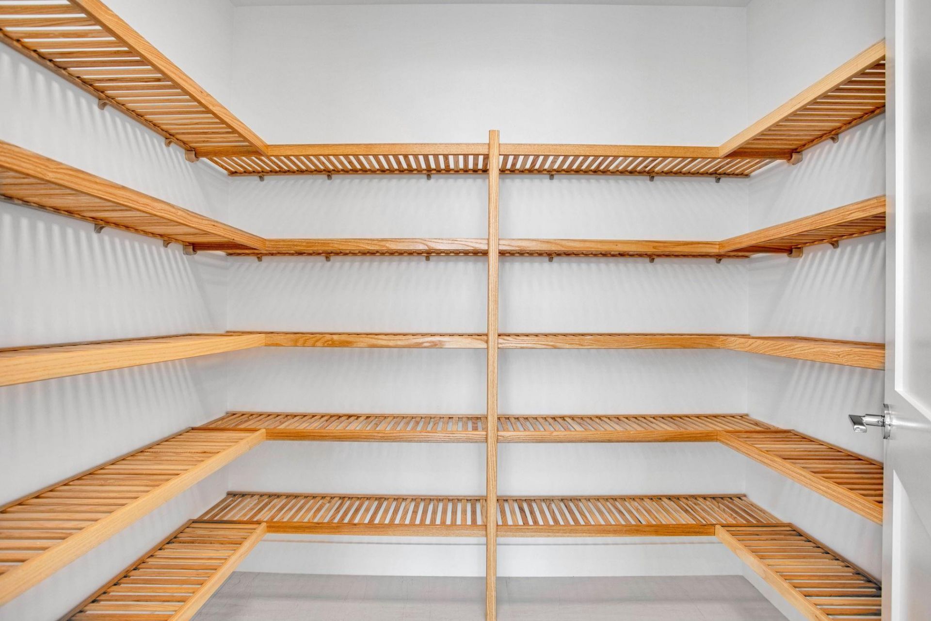 151 N Seabreeze Blv, Unit E-2501, Fort Lauderdale, FL 33304 Photo