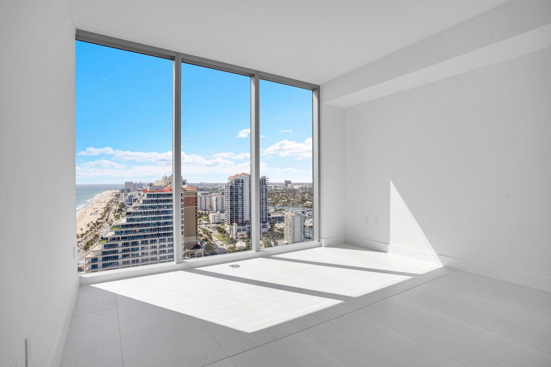 151 N Seabreeze Blv, Unit E-2501, Fort Lauderdale, FL 33304 Photo