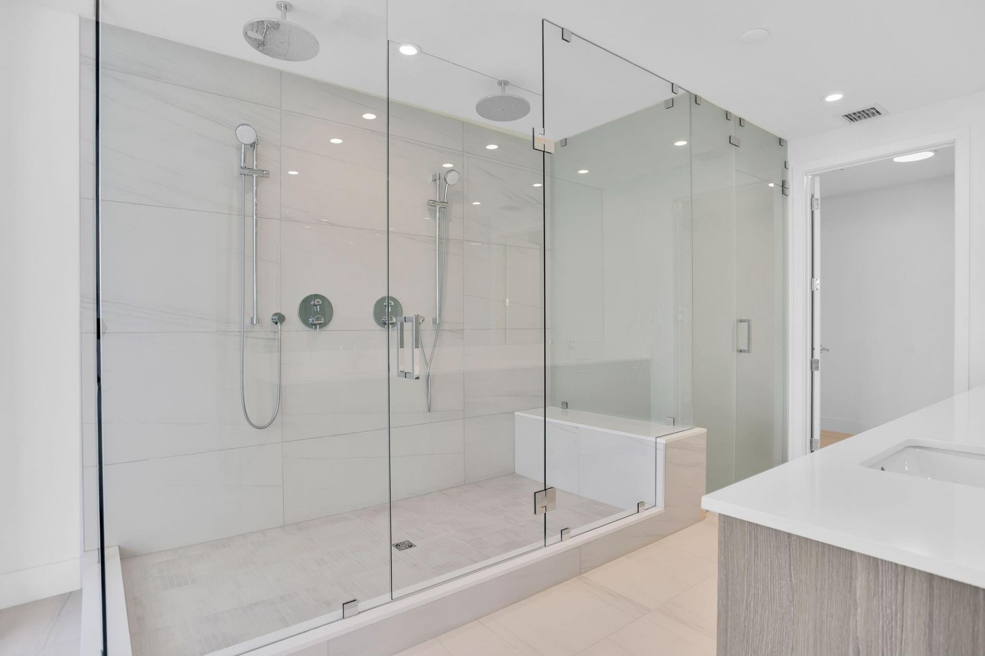 151 N Seabreeze Boulevard, Unit E-2502, Fort Lauderdale, FL 33304 Photo