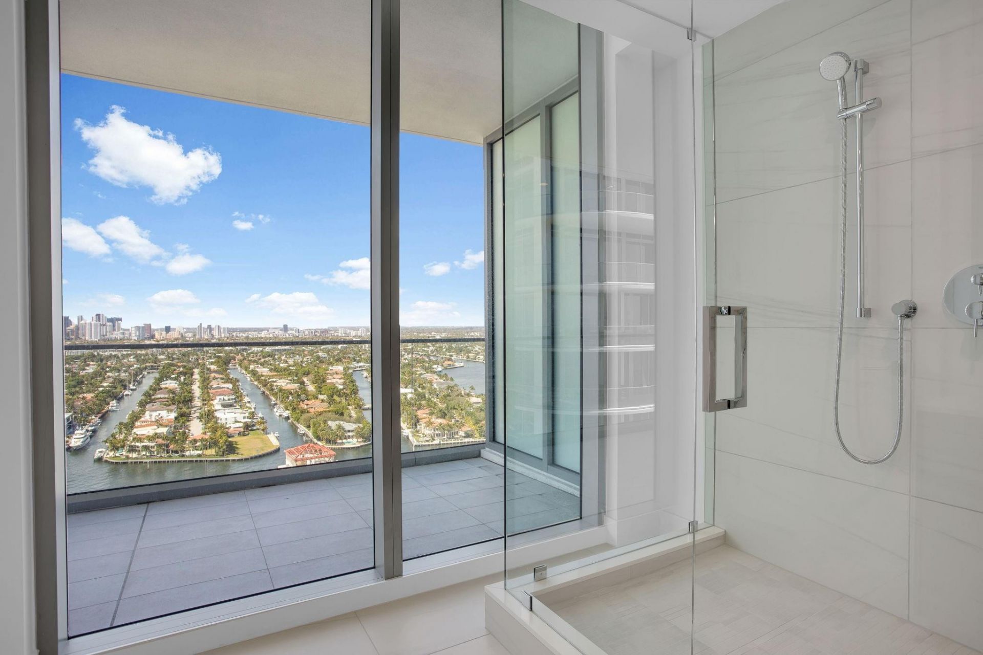 151 N Seabreeze Boulevard, Unit E-2502, Fort Lauderdale, FL 33304 Photo