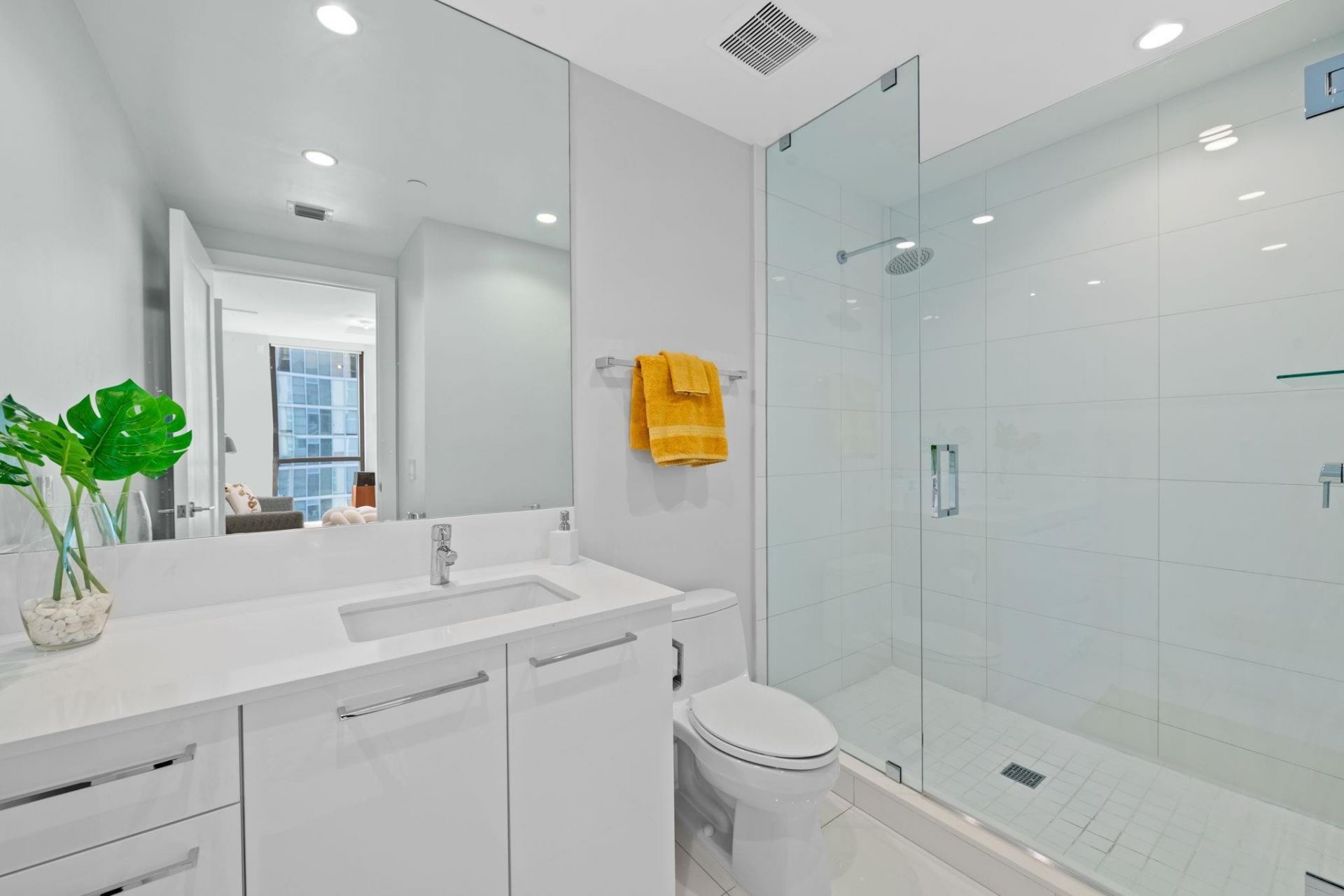 100 E Las Olas Boulevard, Unit 2404, Fort Lauderdale, FL 33301 Photo