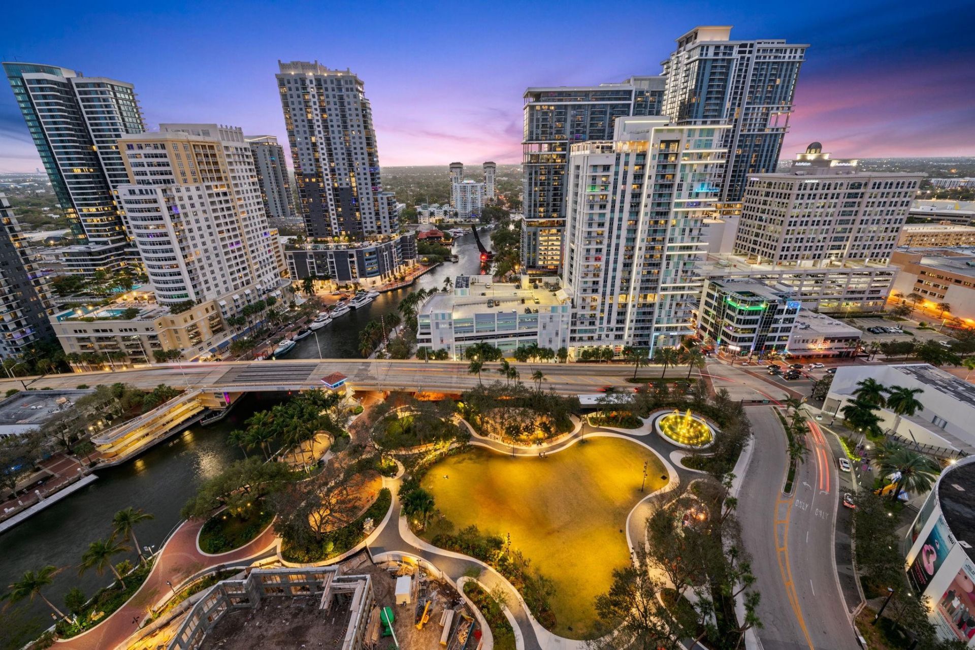 100 E Las Olas Boulevard, Unit 2404, Fort Lauderdale, FL 33301 Photo