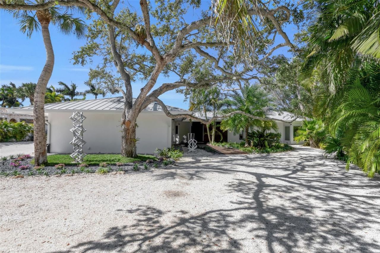 1306 S Lake Shore Drive, Sarasota, FL 34231 Photo