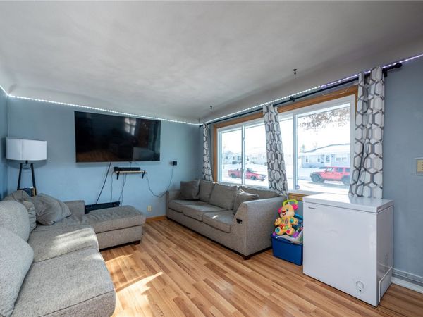 2908 Schultz Drive NW, Cedar Rapids, IA 52405