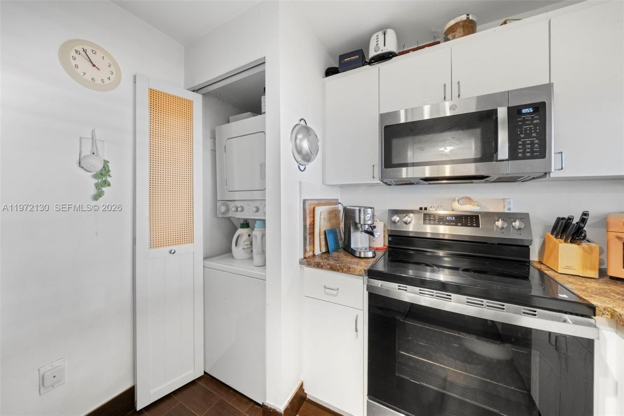 600 NE 36th St , Unit 1815, Miami, FL 33137 Photo