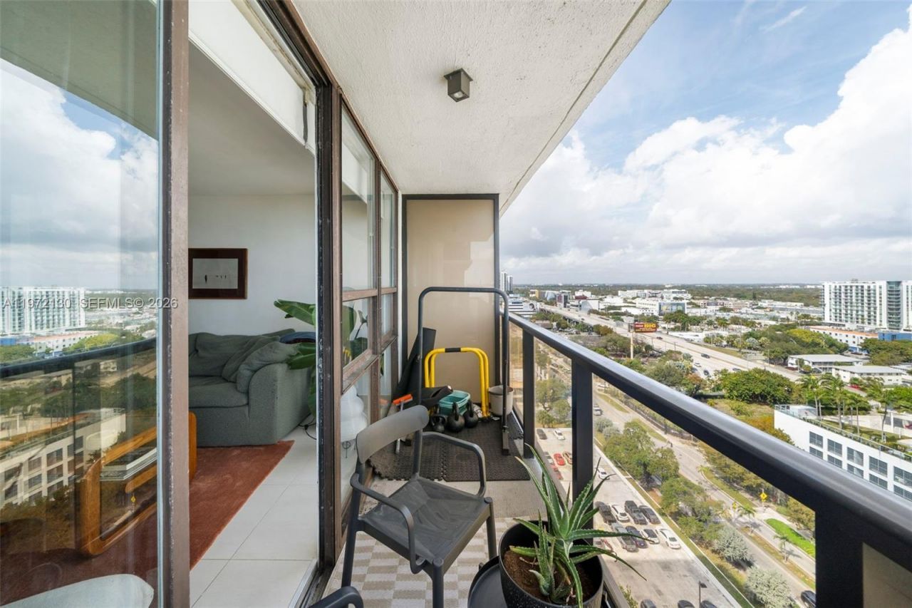 600 NE 36th St , Unit 1815, Miami, FL 33137 Photo