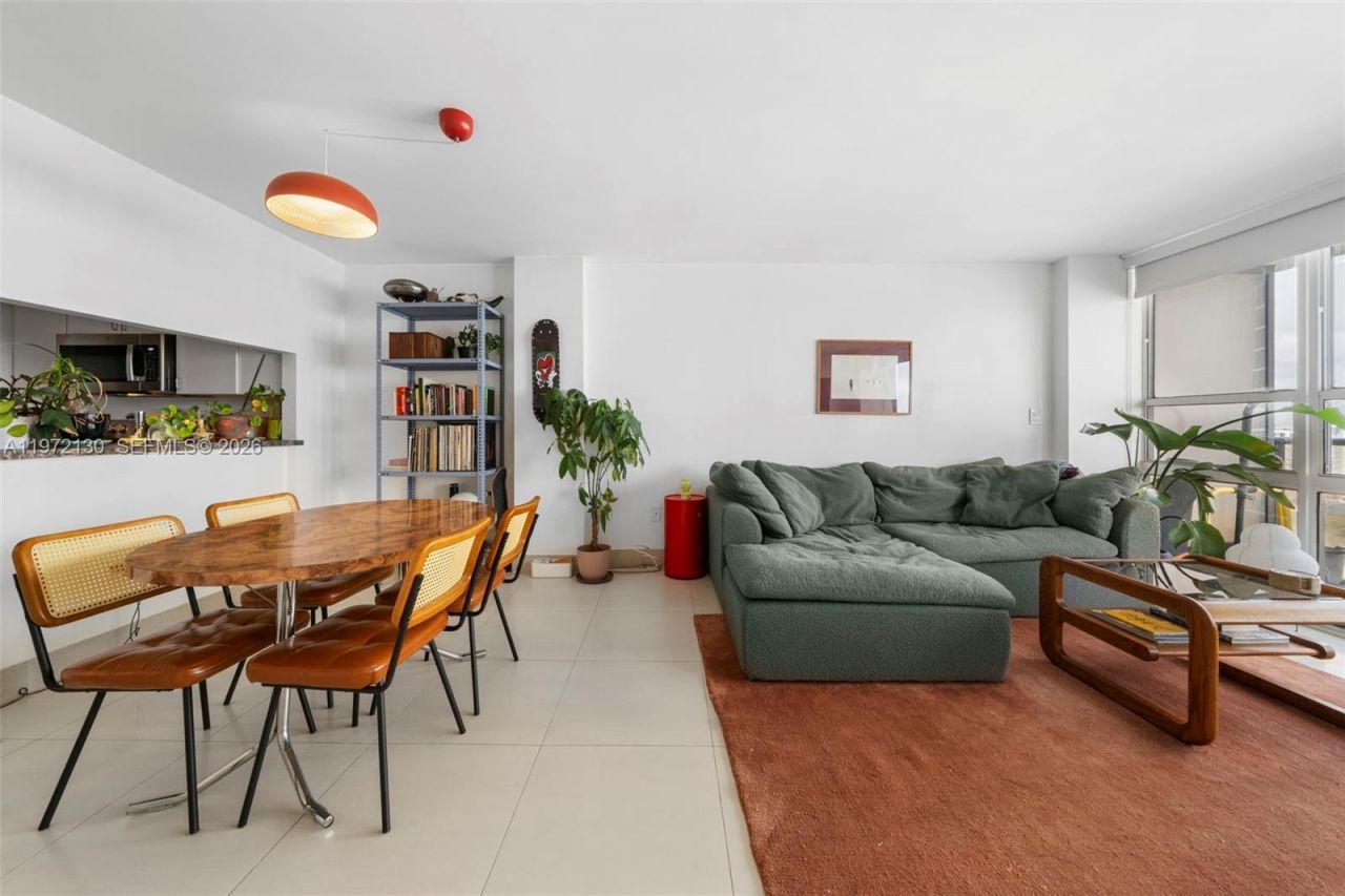 600 NE 36th St , Unit 1815, Miami, FL 33137 Photo