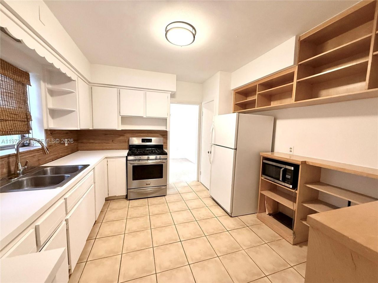 845 Fairway Dr, Miami Beach, FL 33141 Photo