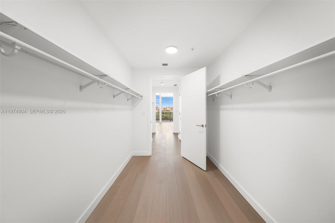 9201 E Bay Harbor Drive, Unit 805, Bay Harbor Islands, FL 33154 Photo