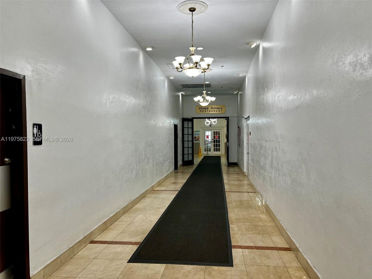 19201 Collins Av, Unit 432, Sunny Isles Beach, FL 33160 Photo