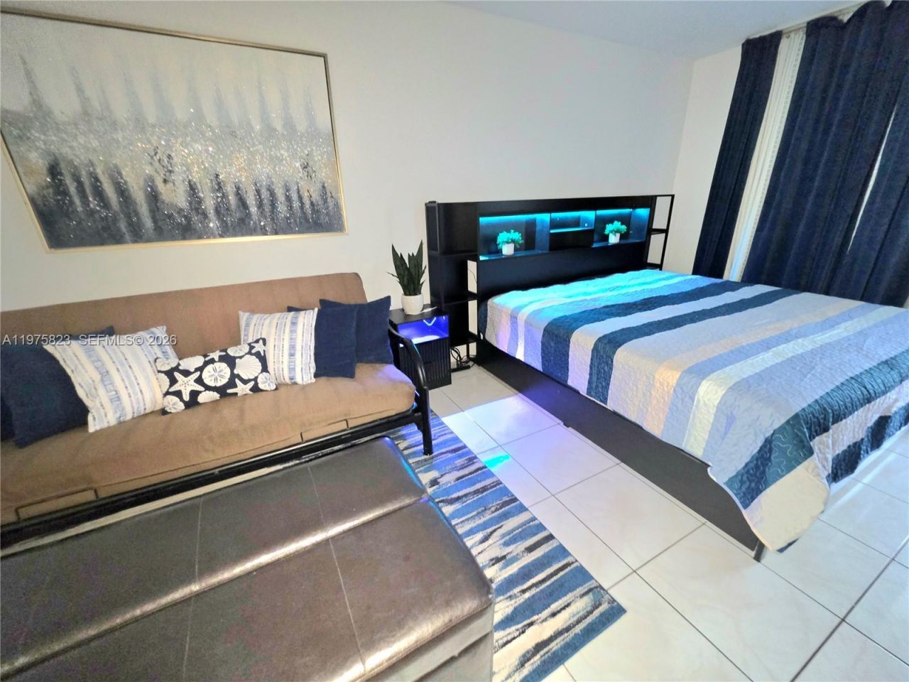 19201 Collins Av, Unit 432, Sunny Isles Beach, FL 33160 Photo