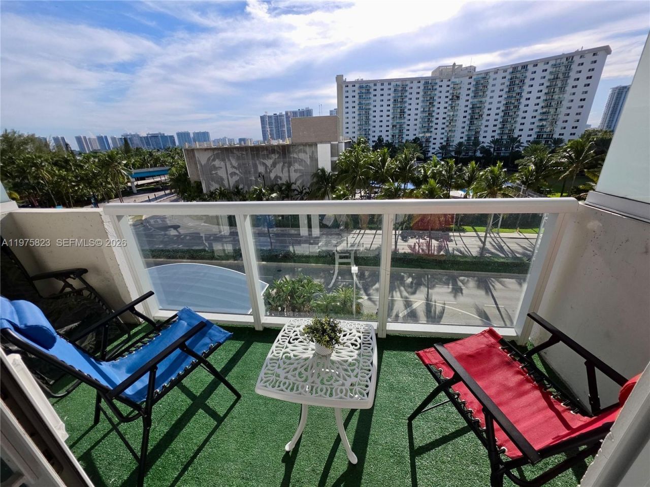 19201 Collins Av, Unit 432, Sunny Isles Beach, FL 33160 Photo