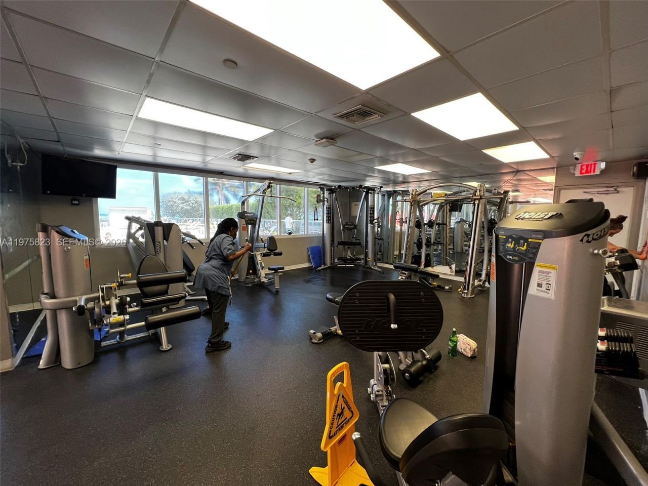 19201 Collins Av, Unit 432, Sunny Isles Beach, FL 33160 Photo