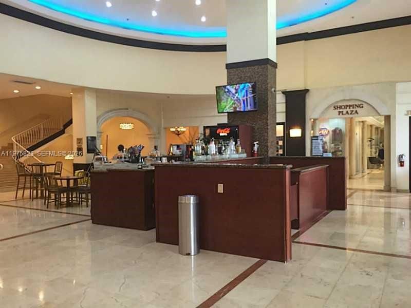 19201 Collins Av , Unit 432, Sunny Isles Beach, FL 33160 Photo