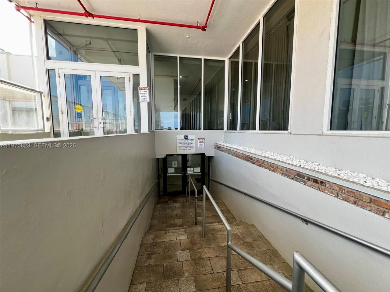 19201 Collins Av, Unit 432, Sunny Isles Beach, FL 33160 Photo