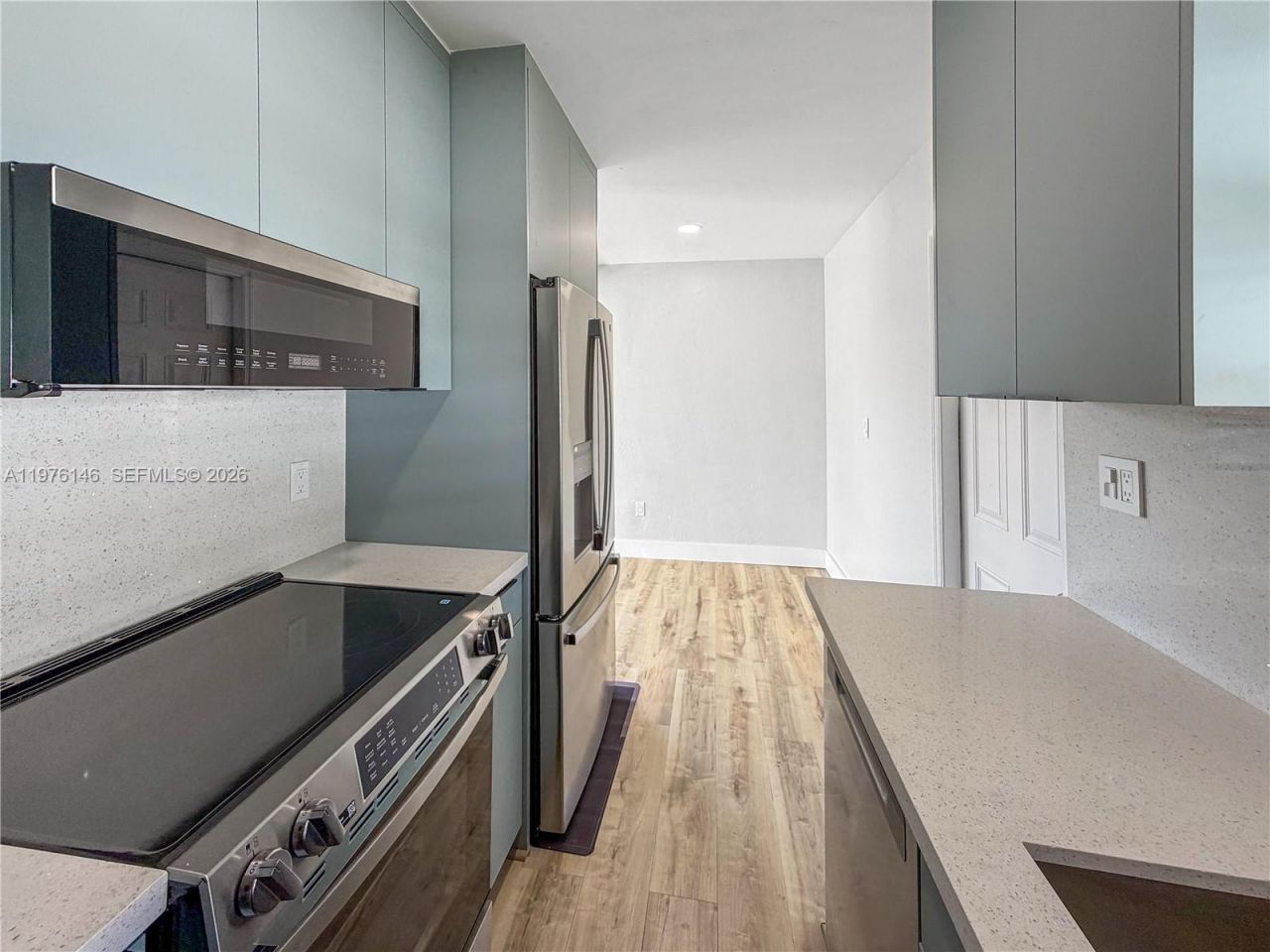 5245 SW 98th Ct, Miami, FL 33165 Photo