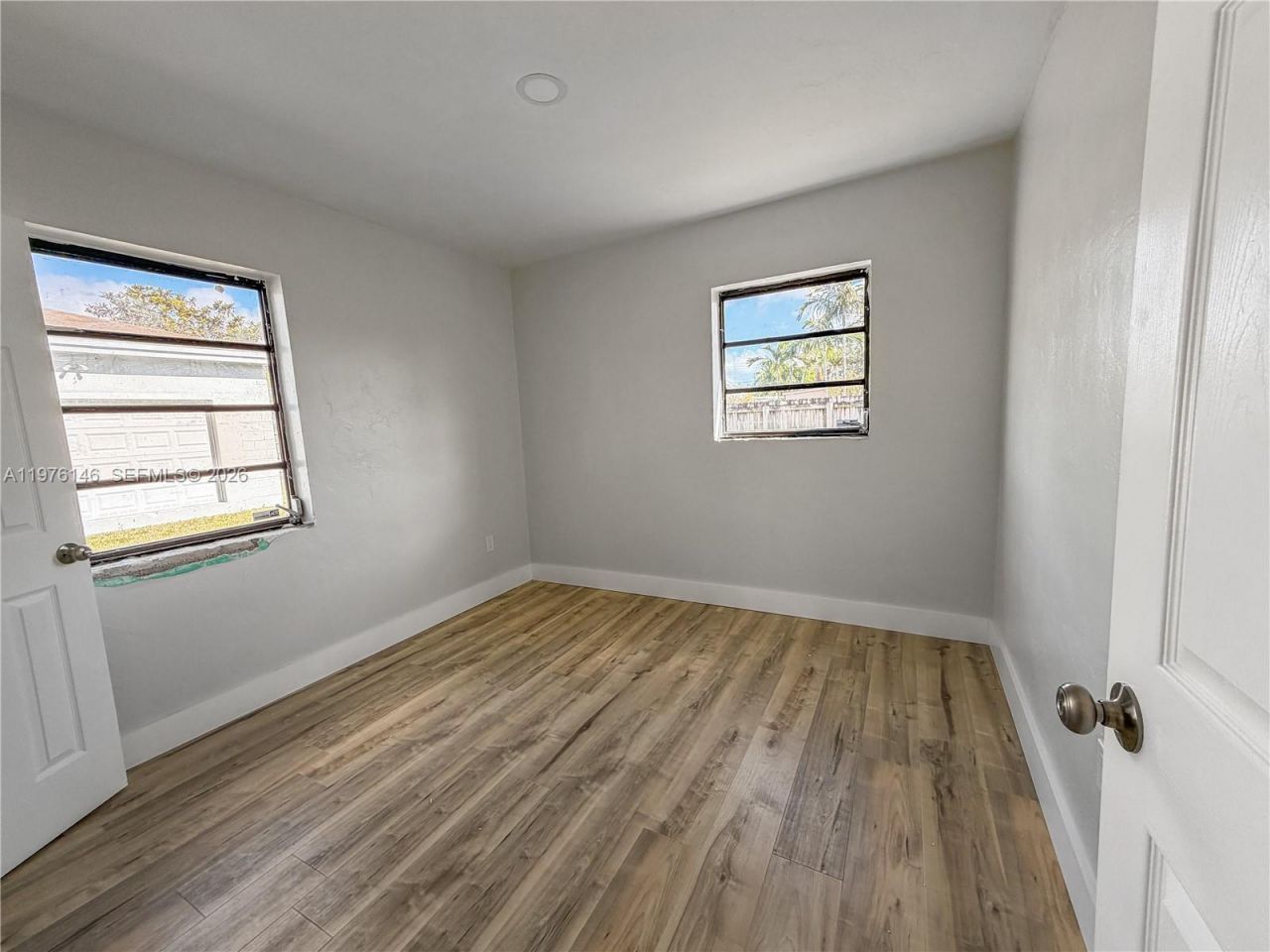 5245 SW 98th Ct, Miami, FL 33165 Photo