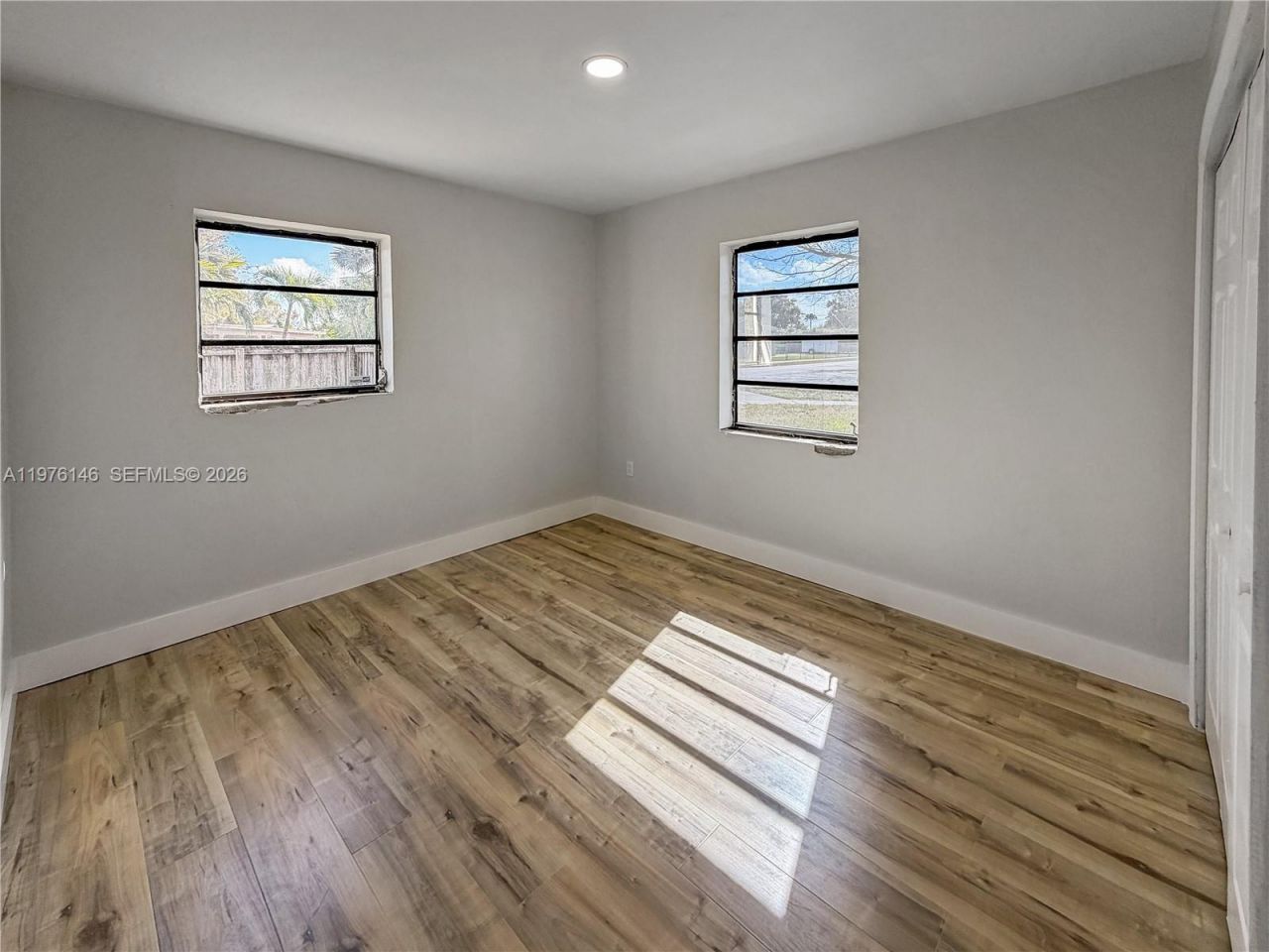 5245 SW 98th Ct, Miami, FL 33165 Photo