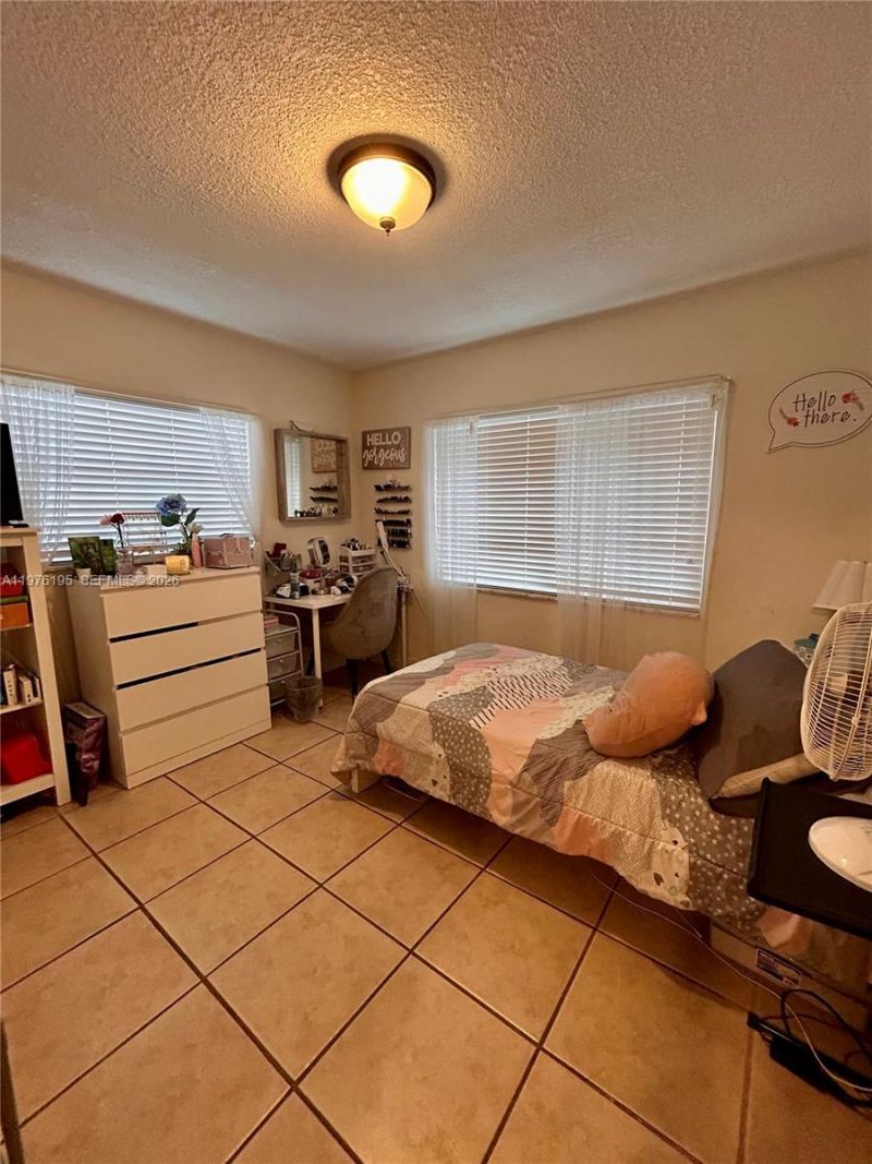 6605 NW 76th St, Tamarac, FL 33321 Photo