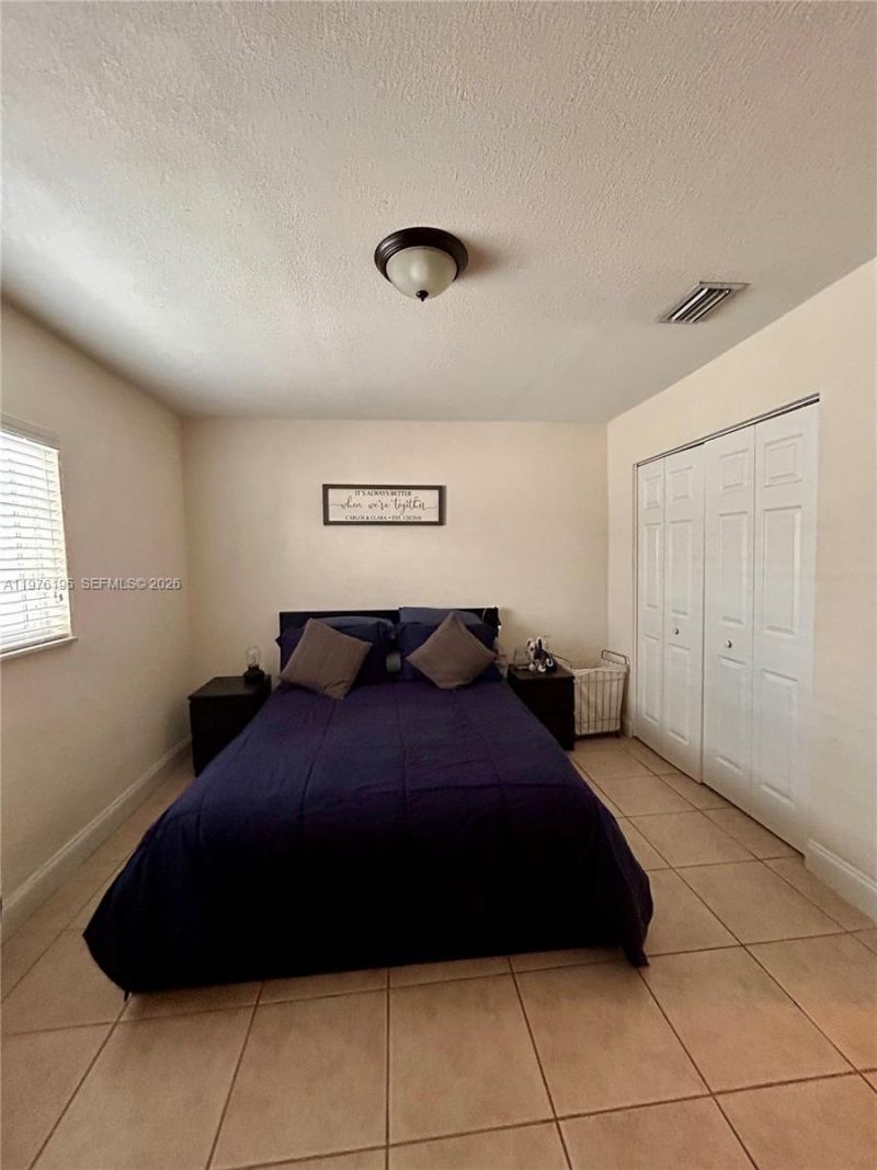 6605 NW 76th St, Tamarac, FL 33321 Photo