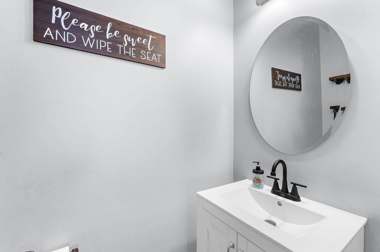 188 Basket Grass Lane Photo 16