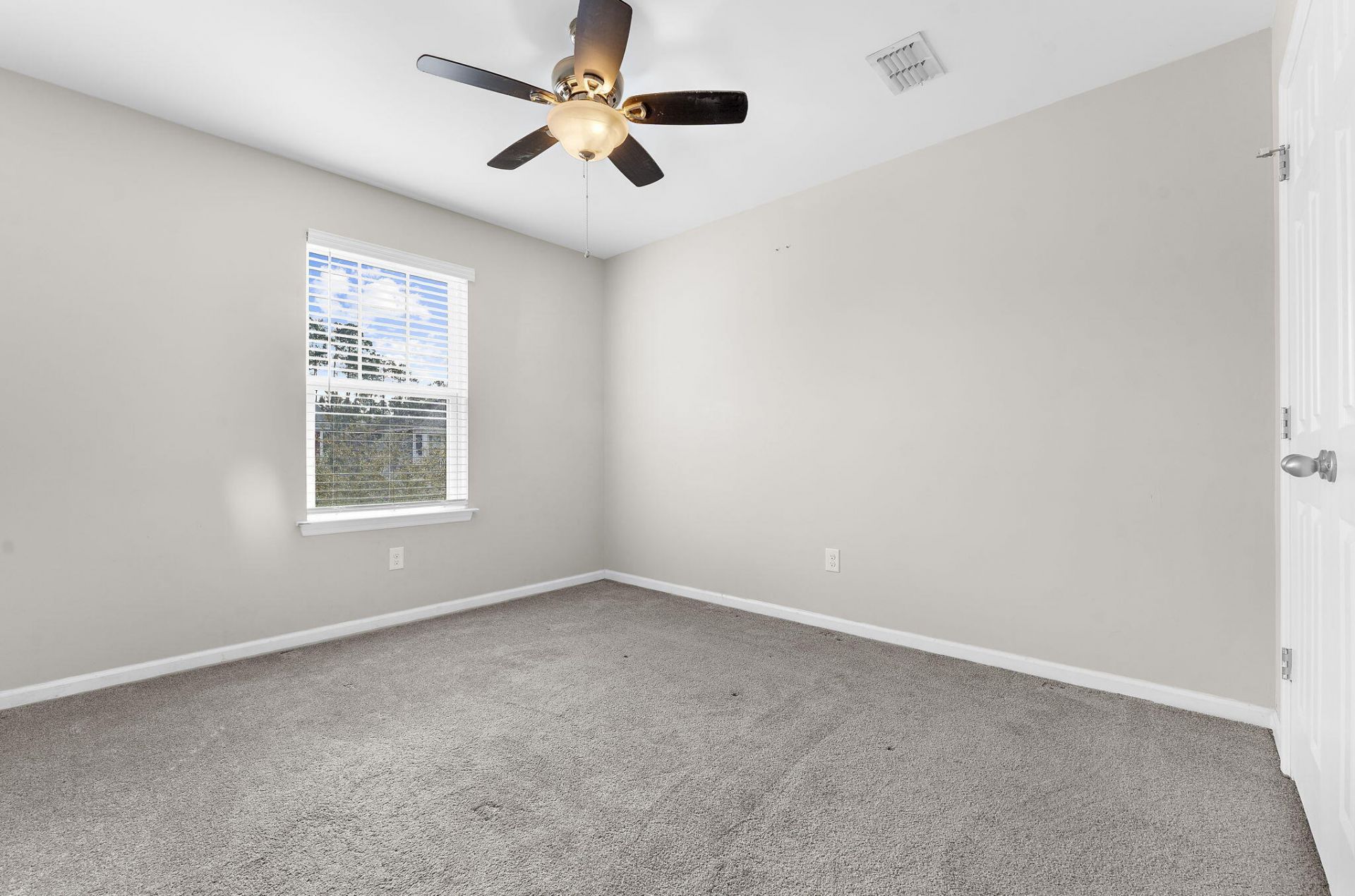 188 Basket Grass Lane Photo 28