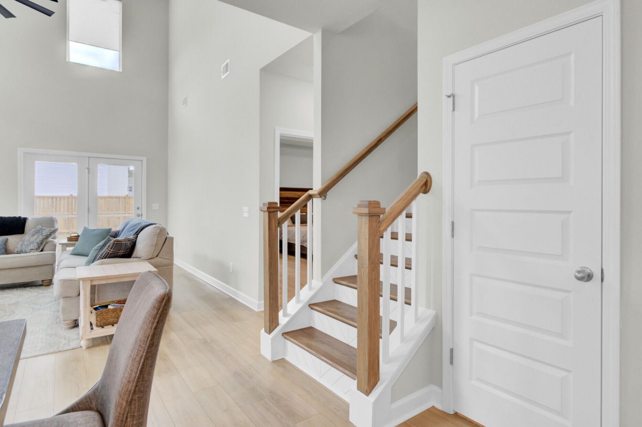 101 Lucca Drive Photo 22