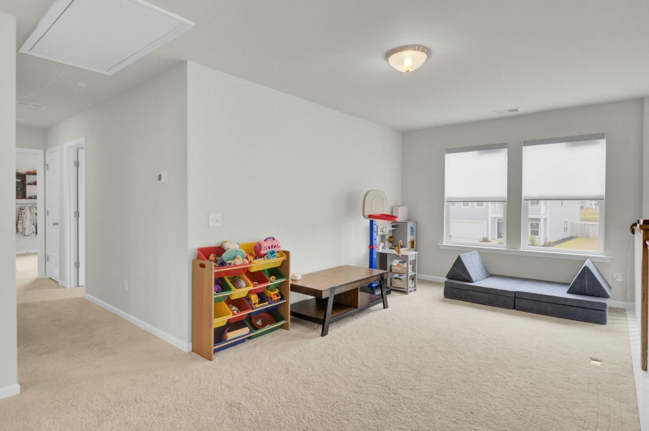 101 Lucca Drive Photo 34