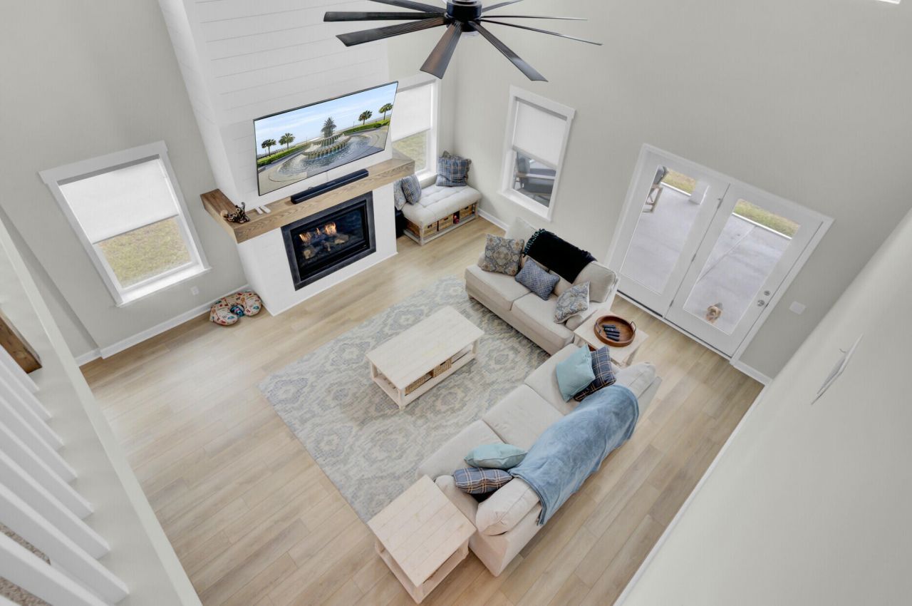 101 Lucca Drive Photo 35