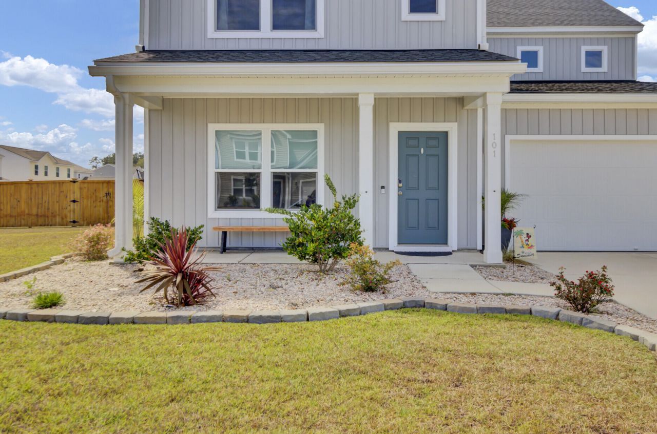 101 Lucca Drive Photo 4