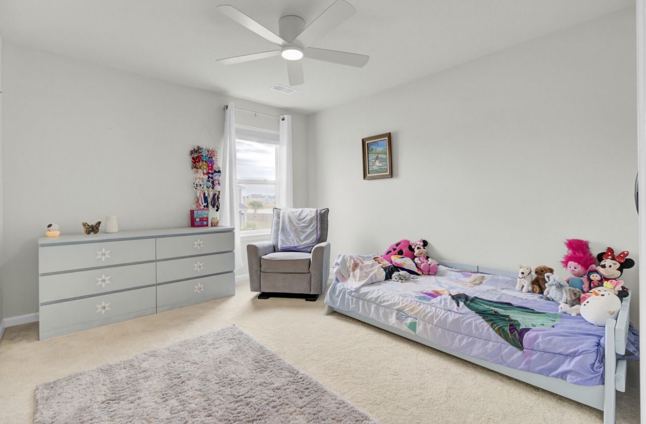 101 Lucca Drive Photo 41