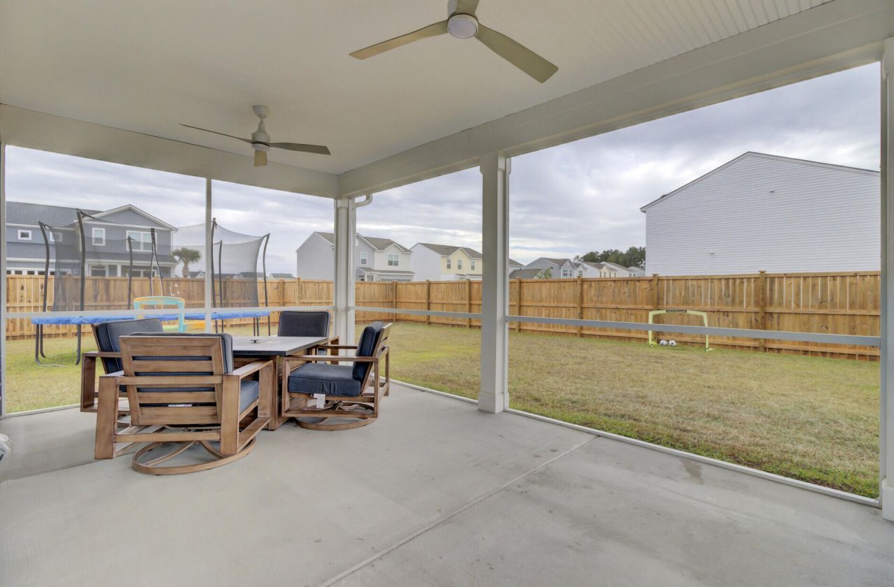 101 Lucca Drive Photo 52