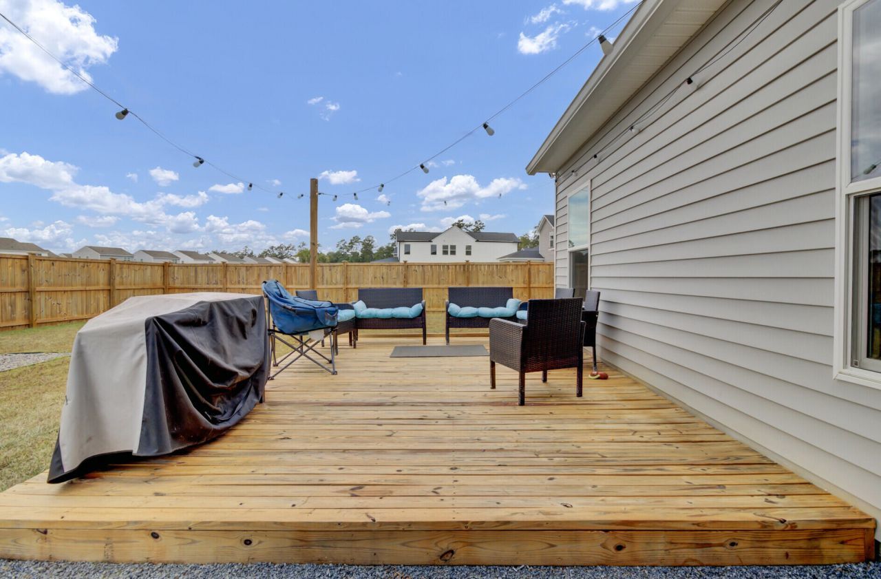 101 Lucca Drive Photo 54