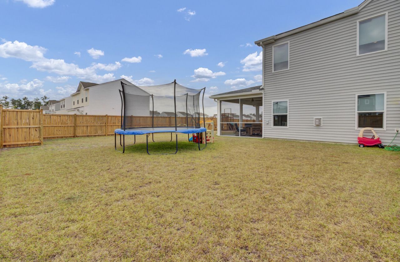 101 Lucca Drive Photo 56