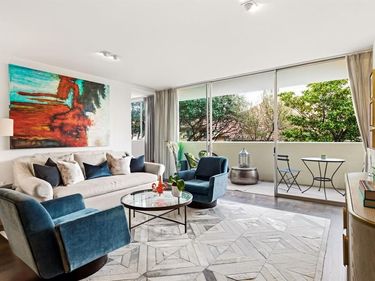 3701 Turtle Creek Boulevard, Unit 3D, Dallas, TX 75219