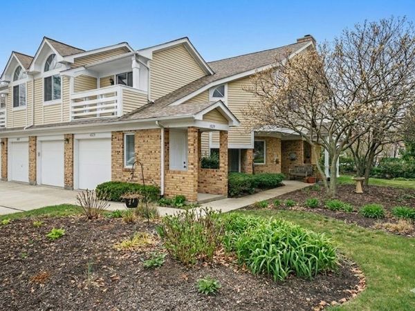 1029 Courtland Drive , Buffalo Grove, IL 60089