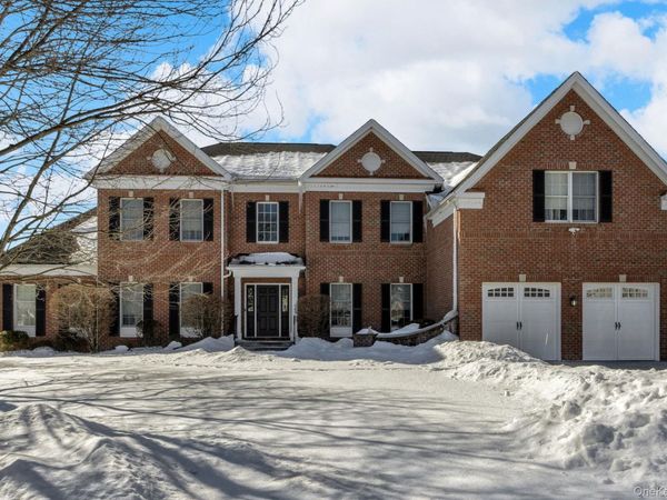 19 Sassinoro Boulevard, Cortlandt Manor, NY 10567