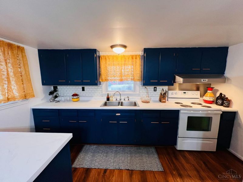 7905 Plainfield Road, Deer Park, OH 45236 Photo 7