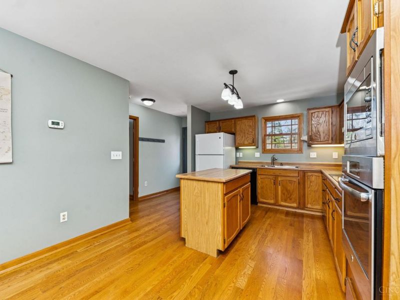 1054 Eight Mile Road, Anderson Twp, OH 45255 Photo 27