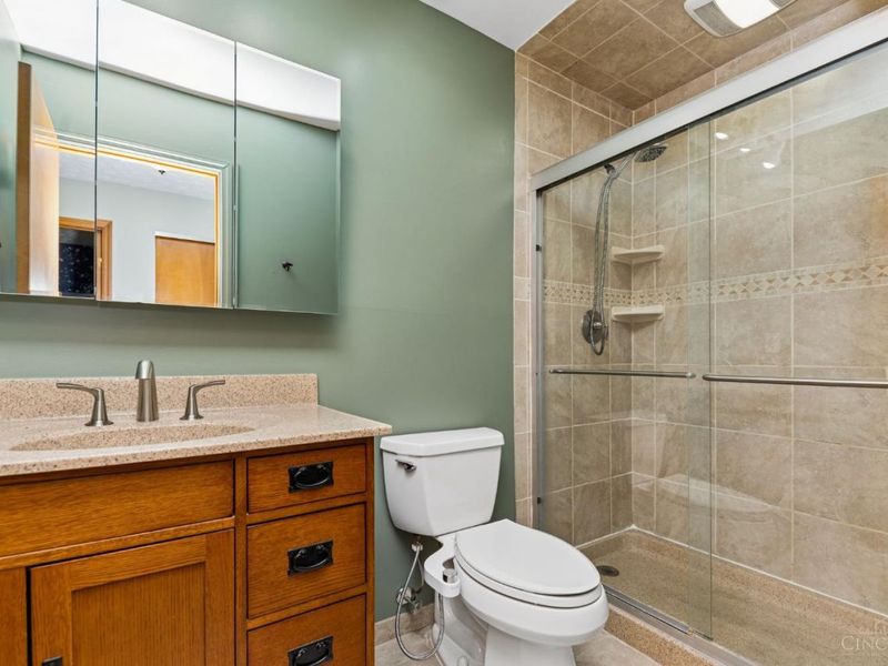 1054 Eight Mile Road, Anderson Twp, OH 45255 Photo 30