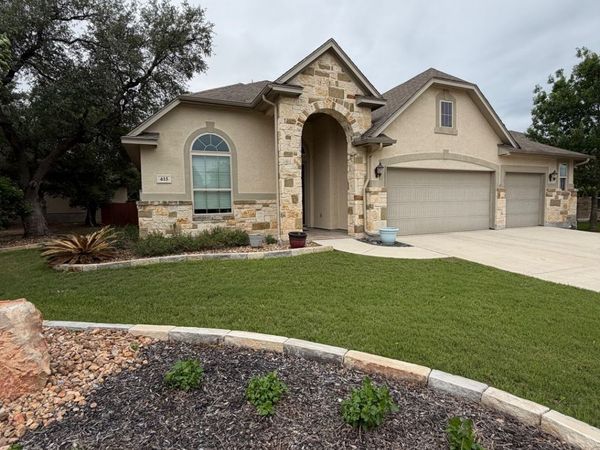 415 Mission Hill, New Braunfels, TX 78132