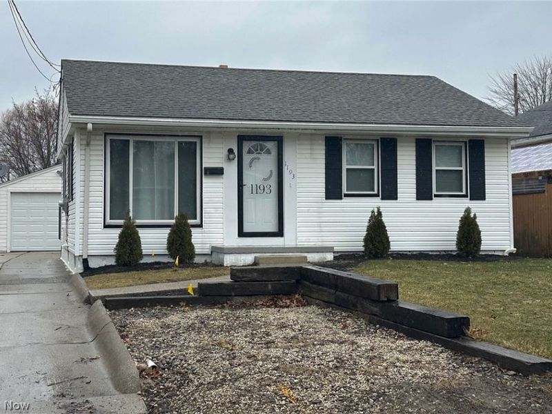 1193 Stratford, Barberton, OH 44203 Photo 1