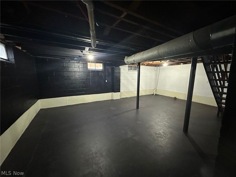 1193 Stratford, Barberton, OH 44203 Photo 13