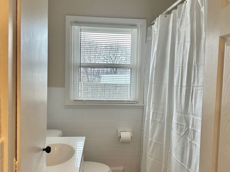 1193 Stratford, Barberton, OH 44203 Photo 7