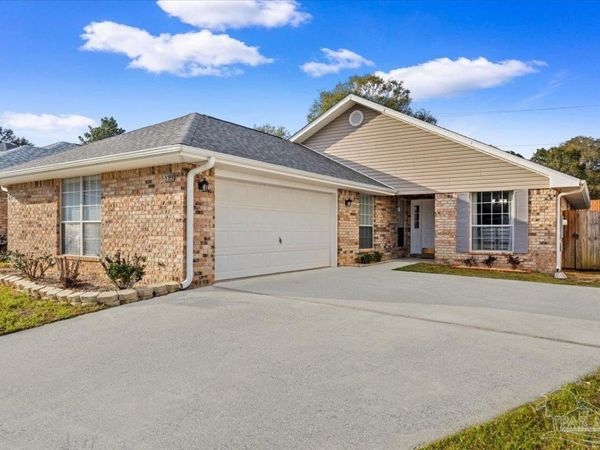 3312 Linger Ct, Pensacola, FL 32526