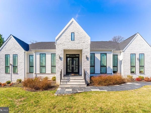 908 WALKER ROAD, GREAT FALLS, VA 22066