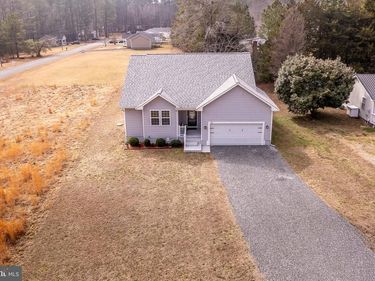 177 PARRISH LOOP, MONTROSS, VA 22520
