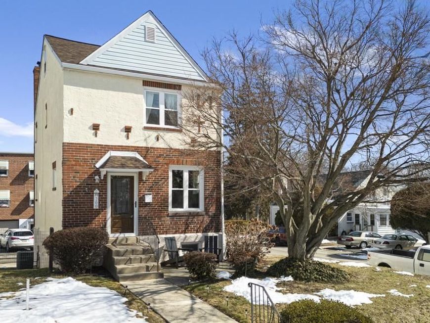 200 Willowbrook Avenue, Folsom, PA 19033 Main Photo